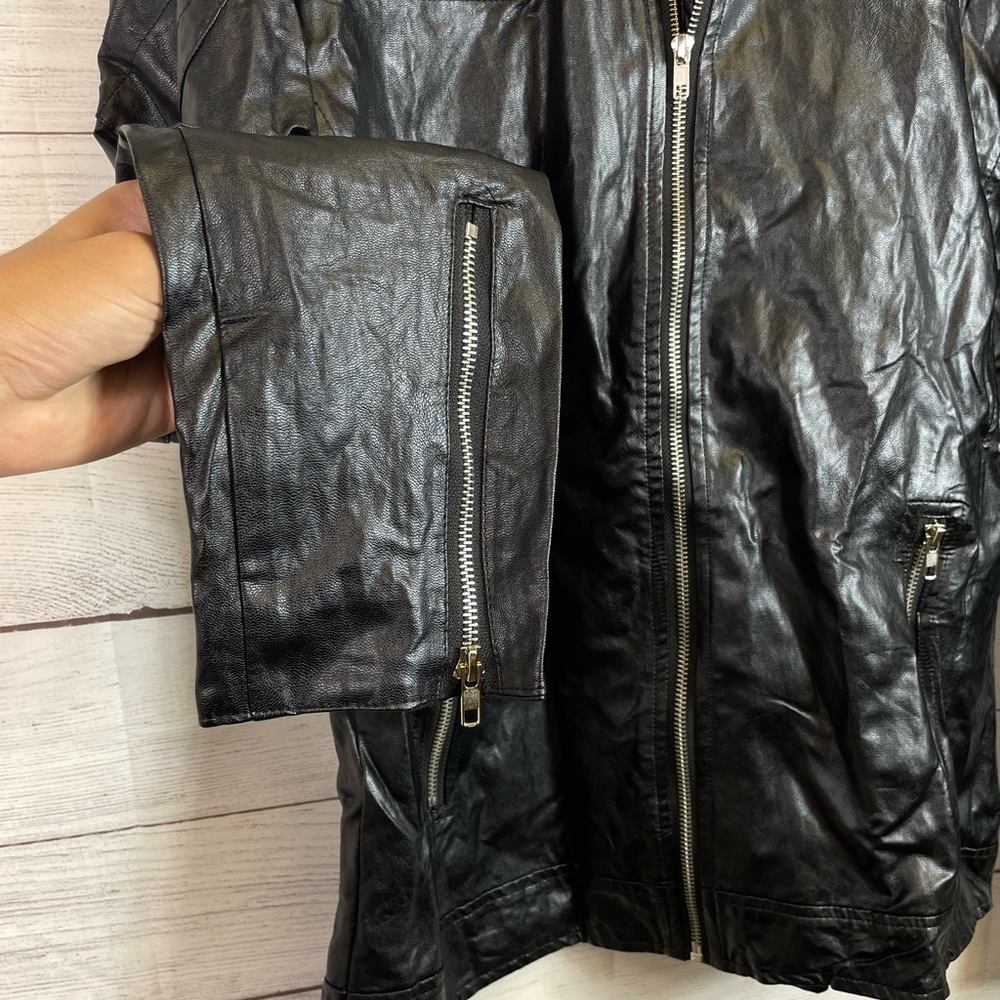NWT Men’s AOWOFS Faux Leather Jacket - Picture 4 of 8